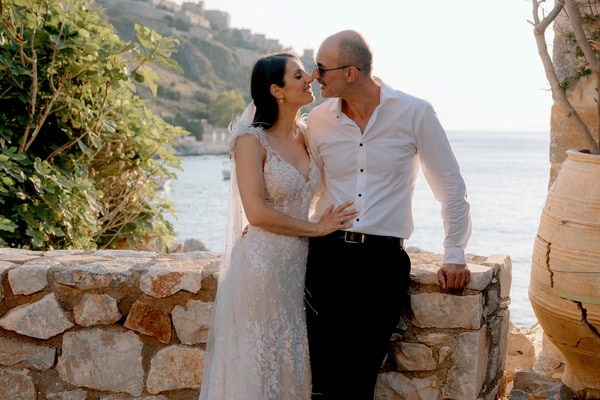 Καλοκαιρινός γάμος και βάπτιση στη Σπάρτη με παστέλ λουλούδια | Γιούλα & Γιώργος