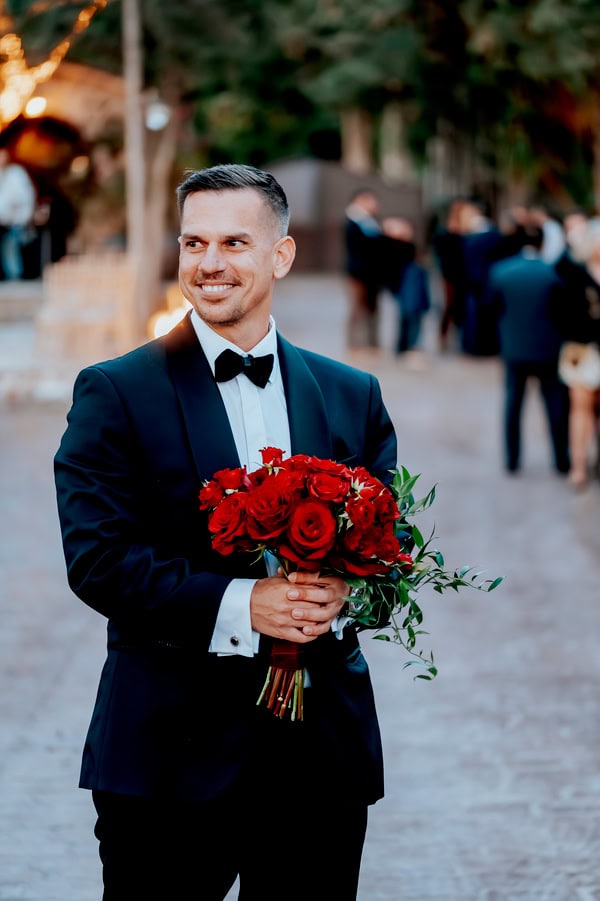 Wedding Red Roses Festive Chic Details