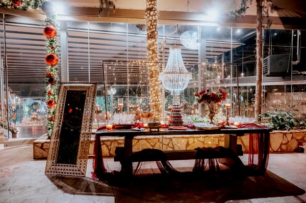 Wedding Red Roses Festive Chic Details