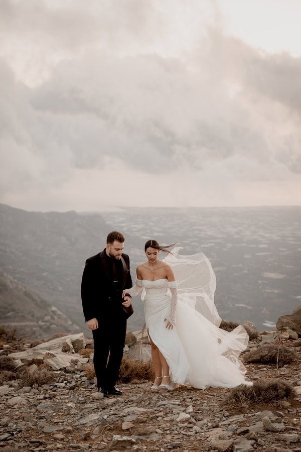 Autumn Wedding At Ostria Resort And Spa With White Floral Arrangements