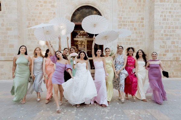 Beautiful Wedding At Heritage Venue With Romantic Summer Style