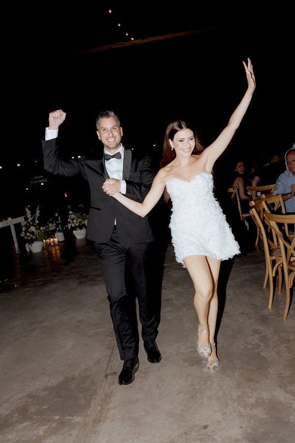 Beautiful Wedding At Heritage Venue With Romantic Summer Style