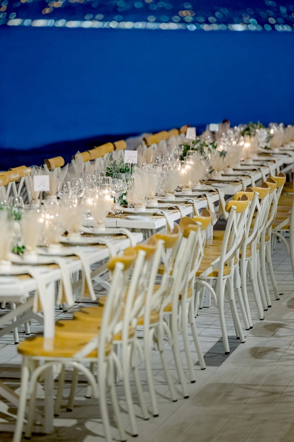 Chic Summer Wedding Galazia Akti White Florals