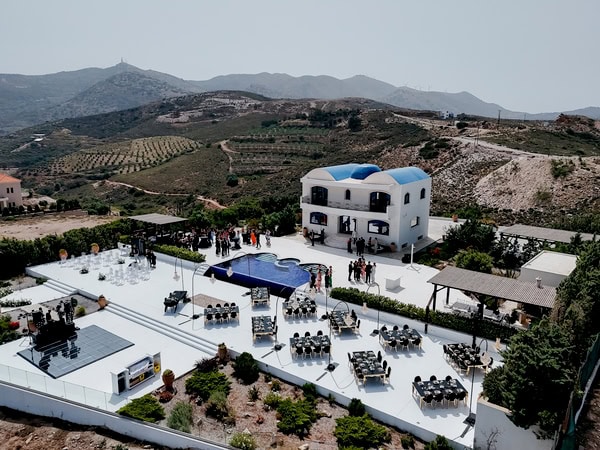 Modern Luxe Wedding In Crete With Black And Gold Details