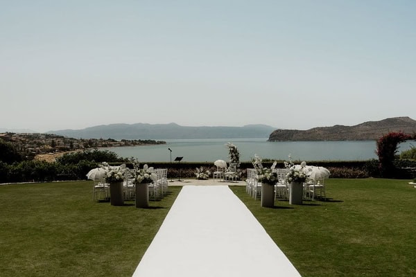 Refined Summer Sea View Wedding