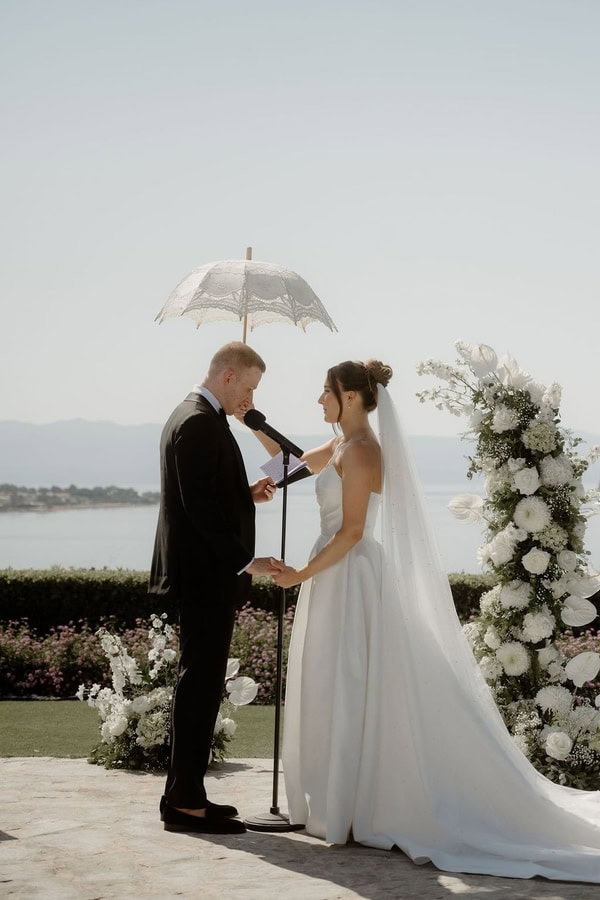 Refined Summer Sea View Wedding