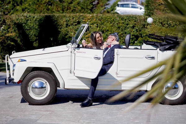 Vintage Wedding Car Arrival Retro Style Ideas
