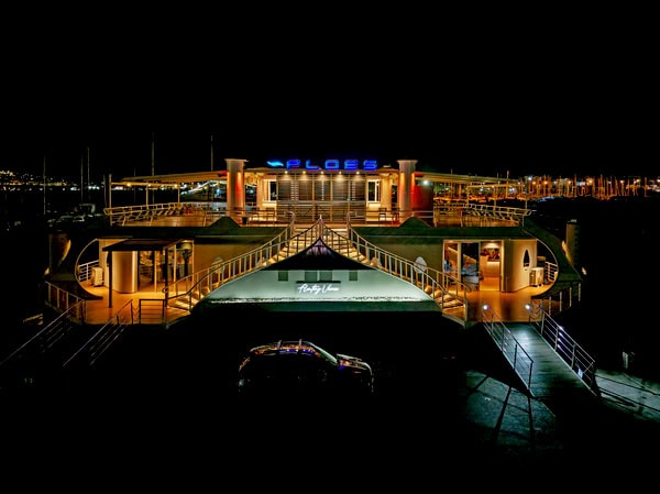 Wedding Ploes Marina View Romantic Style