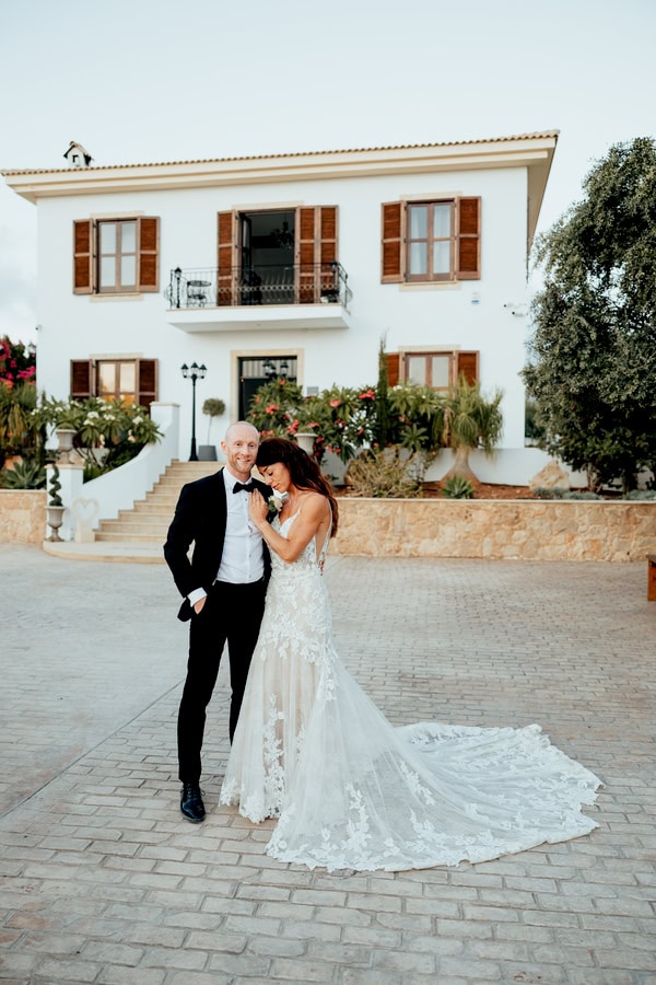 Destination Black And White Summer Wedding