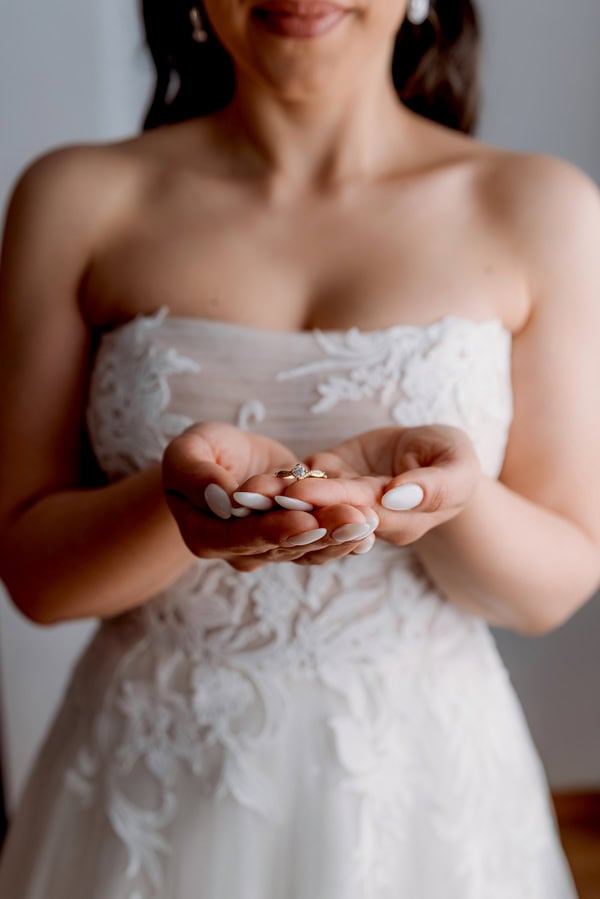 Minimal Chic Summer Wedding In Nicosia