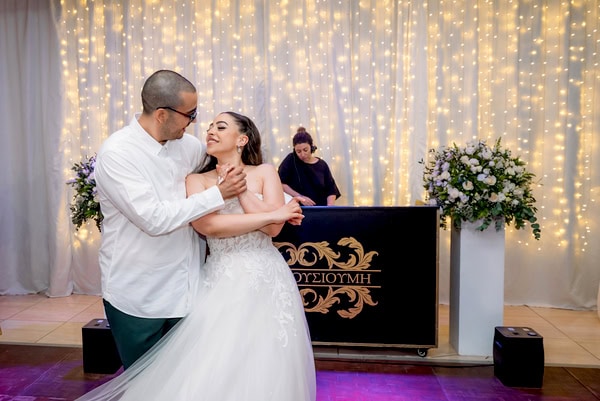 Minimal Chic Summer Wedding In Nicosia