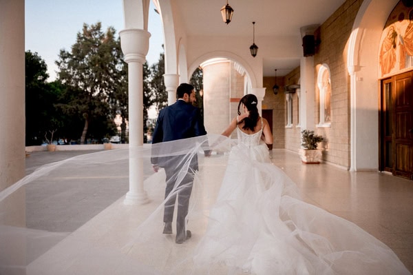 Romantic Autumn Wedding Larnaca White Dusty Pink Flowers