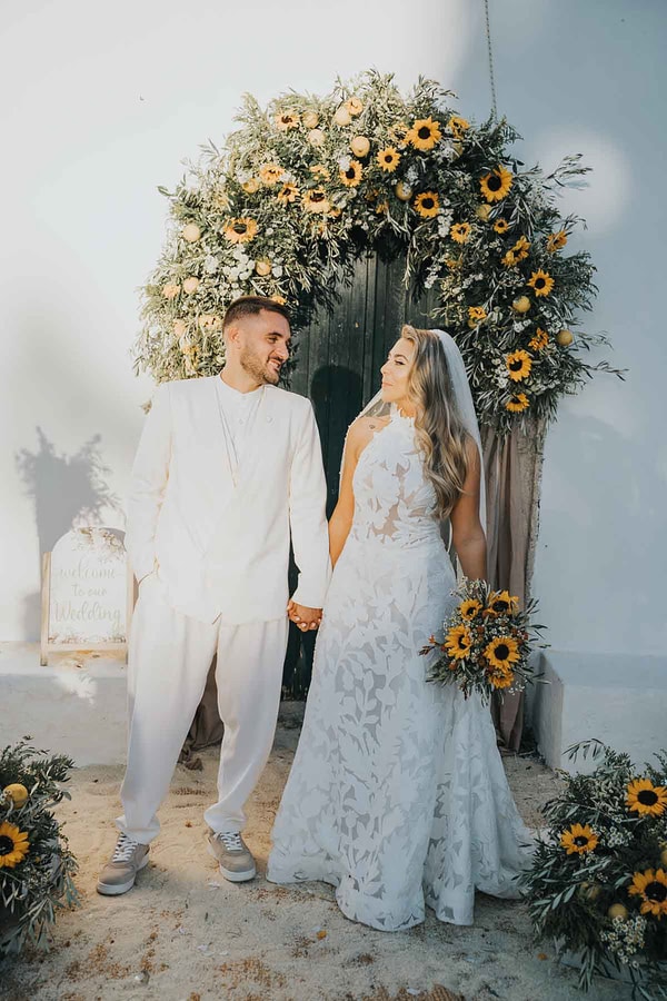 Rustic Autumn Wedding Lefkada Sunflowers