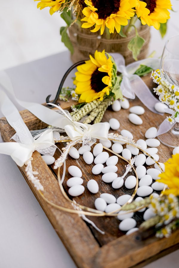 Rustic Wedding Decoration Ideas With Sunflowers