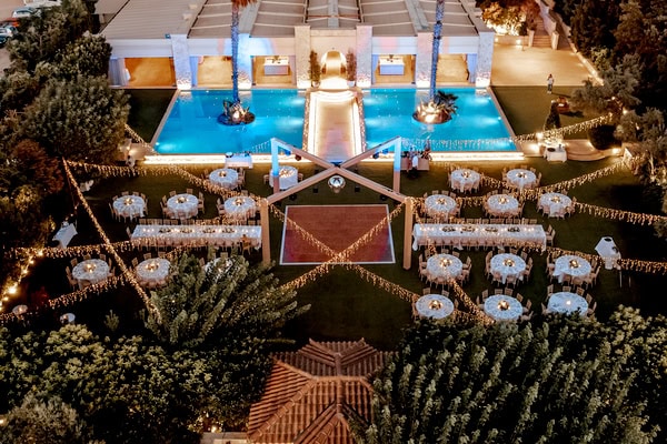 Special Elegant Wedding Ktima Orizontes All White Florals