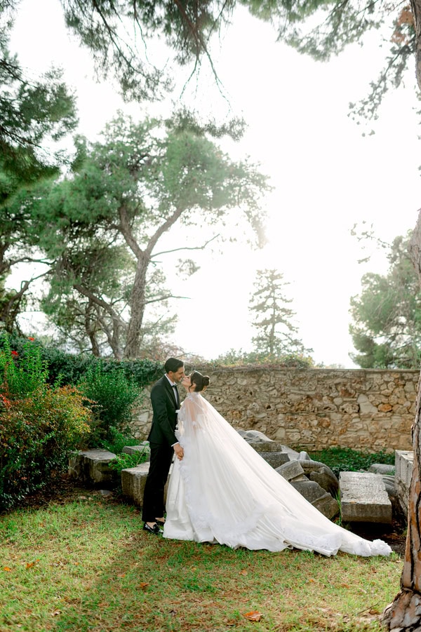 Chic Romantic Wedding In Chania White Details