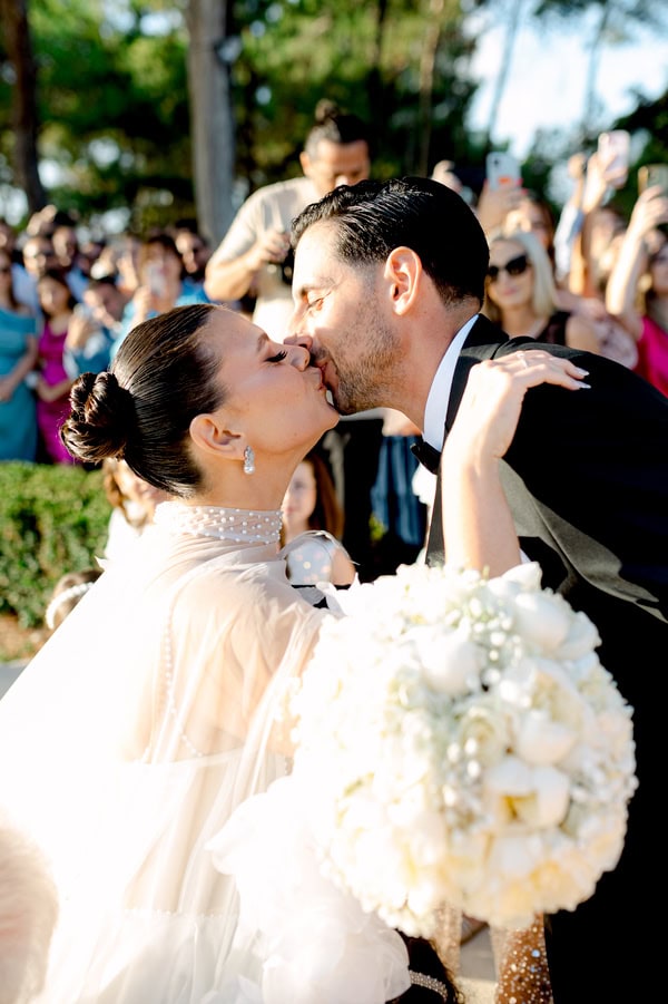 Chic Romantic Wedding In Chania White Details