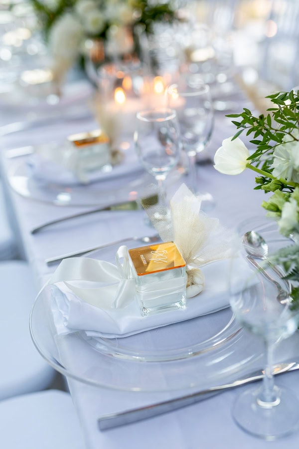 Chic Wedding Decoration With White Florals Cycladic Flair
