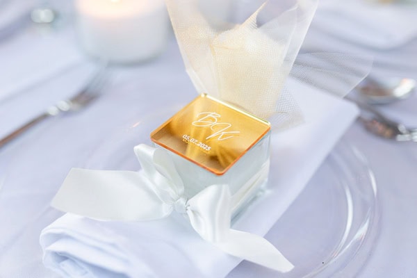 Chic Wedding Decoration With White Florals Cycladic Flair