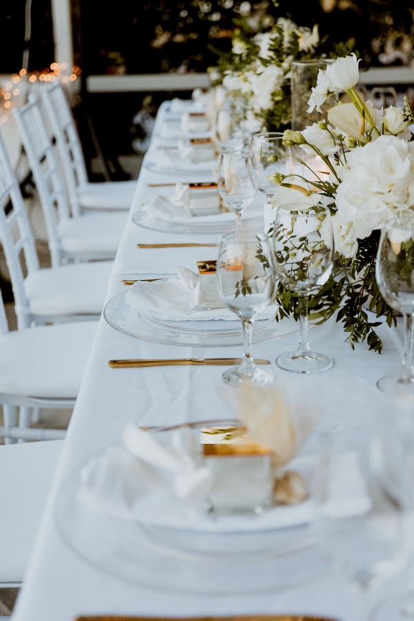 Chic Wedding Decoration With White Florals Cycladic Flair