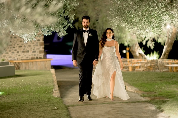 Destination Wedding In Lesvos With Chic Vintage Style And Beautiful Flowers