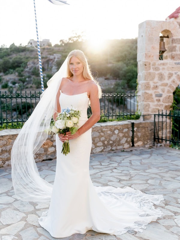 Fall Destination Wedding In Mani With Organic Style