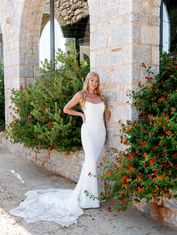 Fall Destination Wedding In Mani With Organic Style