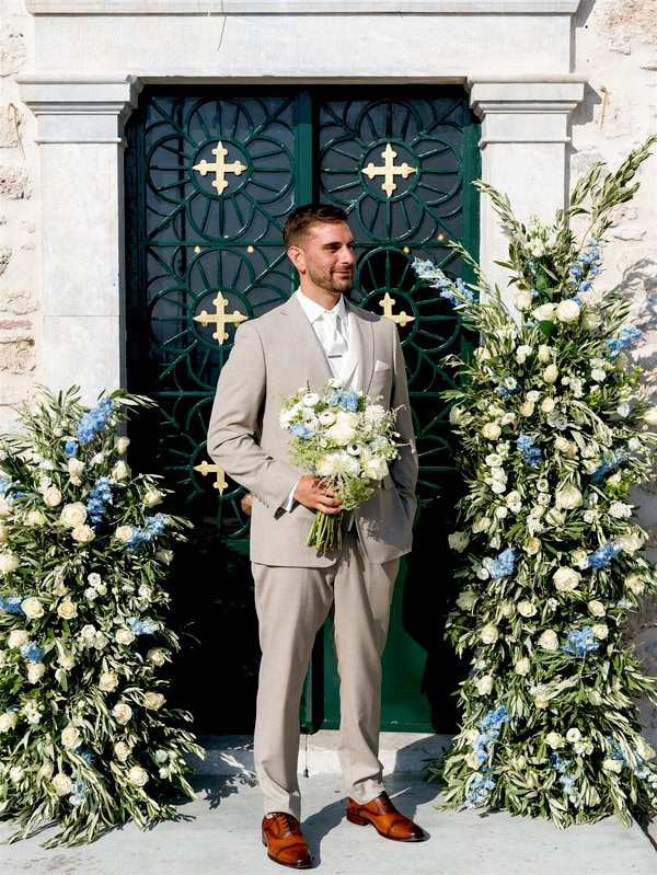 Fall Destination Wedding In Mani With Organic Style