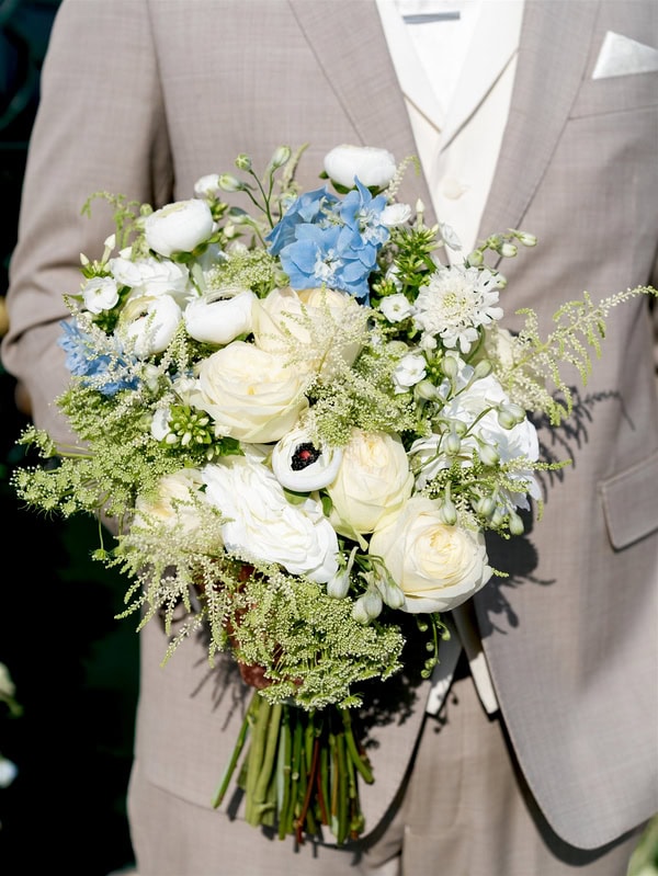 Fall Destination Wedding In Mani With Organic Style