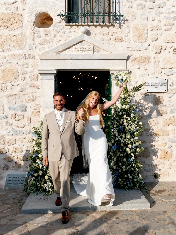 Fall Destination Wedding In Mani With Organic Style
