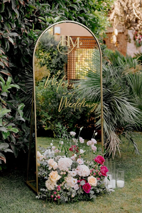 Fuchsia Wedding With Stunning Details