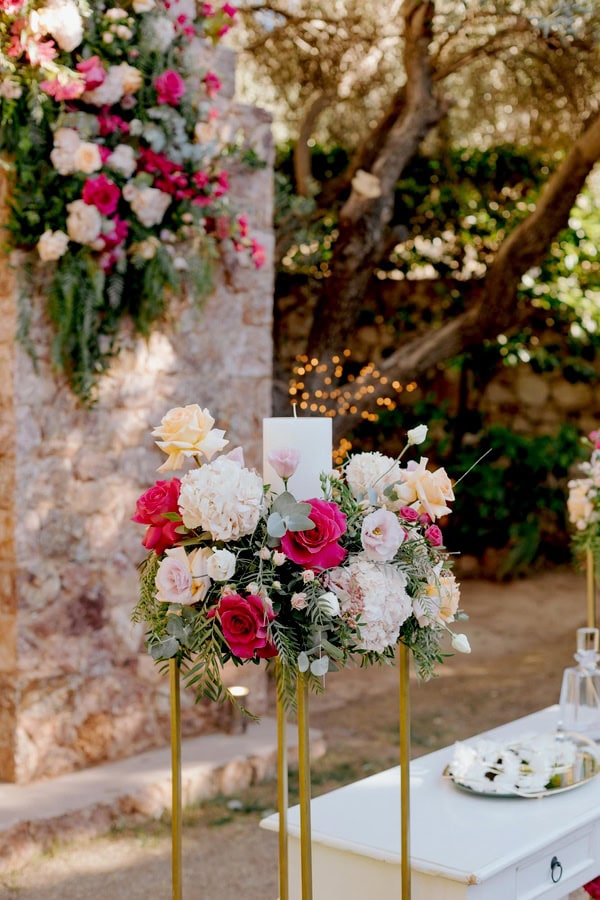 Fuchsia Wedding With Stunning Details