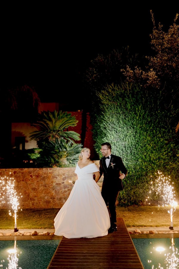 Fuchsia Wedding With Stunning Details