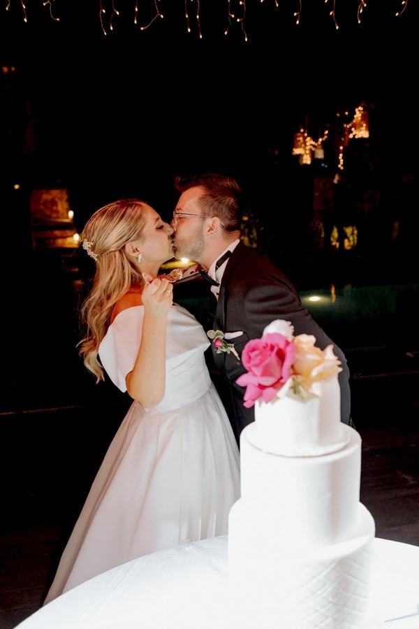 Fuchsia Wedding With Stunning Details