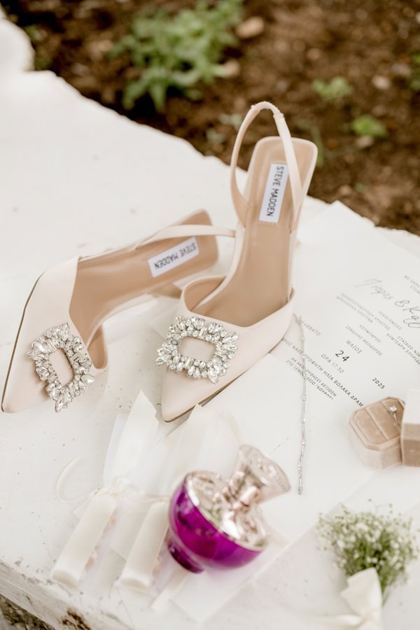 Lovely Spring Wedding Drama Full Of Romance
