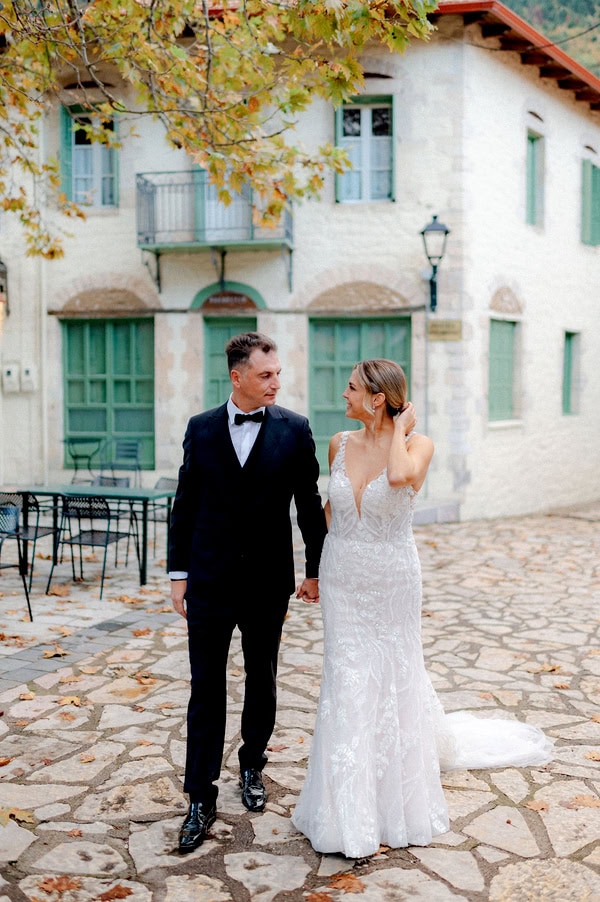 Minimal Chic Fall Wedding Black And White Style
