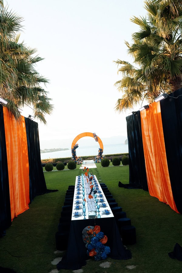 Modern Edgy Styled Shoot Crete Bold Color Contrasts