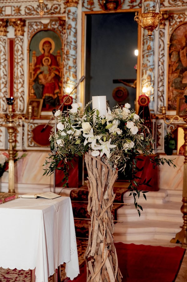 Romantic Autumn Wedding Lefkada Rustic Details White Florals