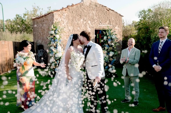 Romantic Garden Style Wedding Pastel Colors Athens