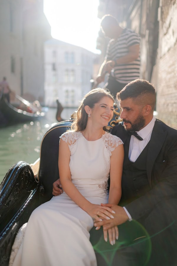 Romantic Spring Wedding And Venice Next Day