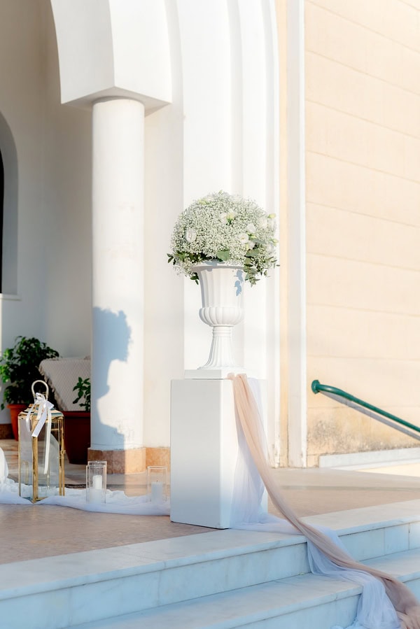 Romantic Spring Wedding And Venice Next Day