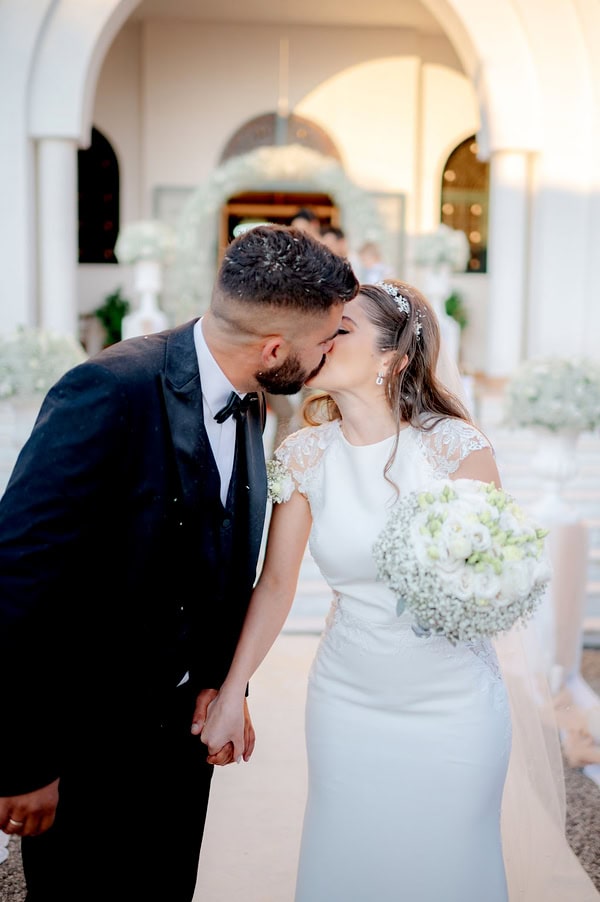Romantic Spring Wedding And Venice Next Day