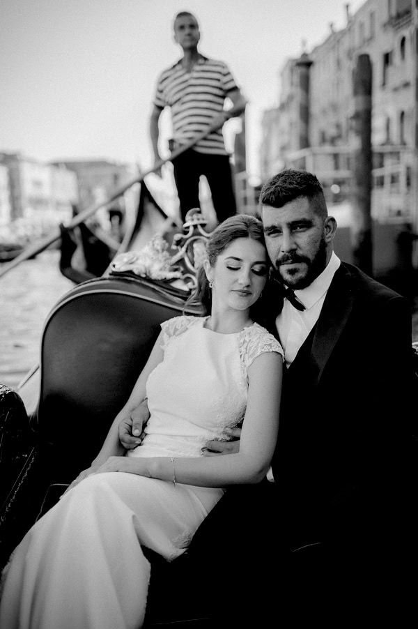 Romantic Spring Wedding And Venice Next Day