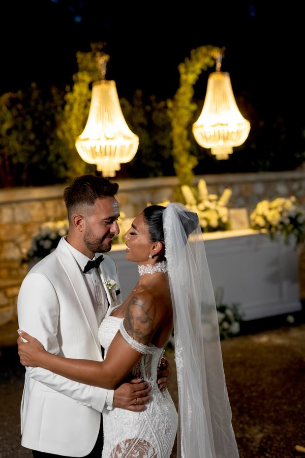 Romantic Wedding White Floral Arrangements