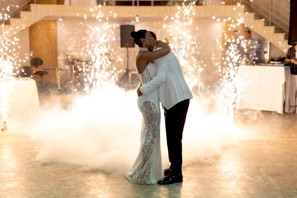 Romantic Wedding White Floral Arrangements
