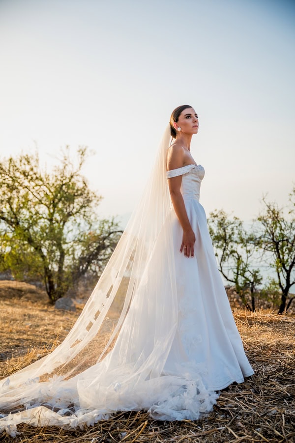 Summer Wedding With White Floral Arrangements In Nafplio