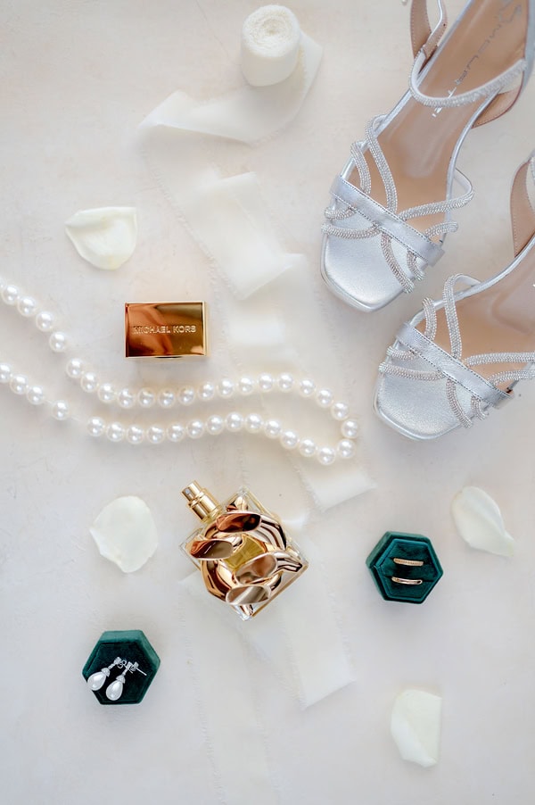 White Floral Chic Summer Wedding Agrinio
