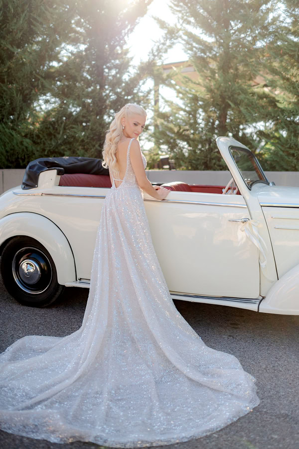 White Floral Chic Summer Wedding Agrinio