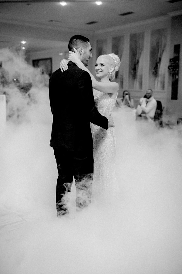 White Floral Chic Summer Wedding Agrinio