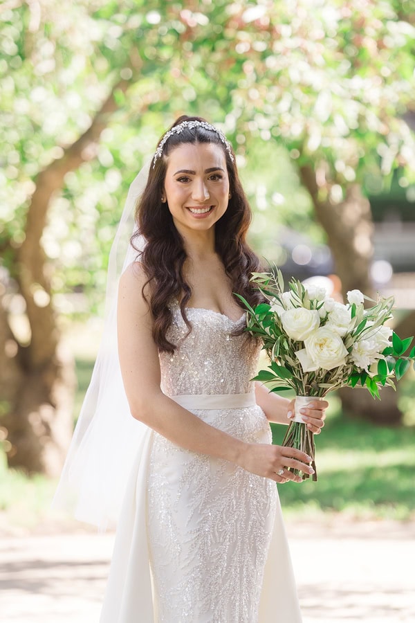 White Flowers And Romantic Chicago Wedding